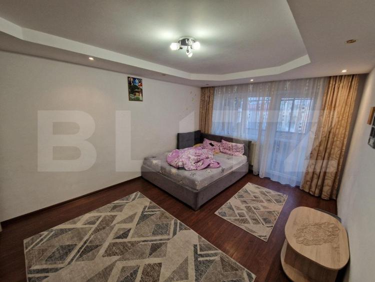 Apartament 3 camere, 70 mp, zona Ampoi 2