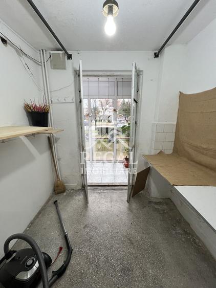 Spațiu comercial de vânzare – 47 mp utili, vitrină generoasă