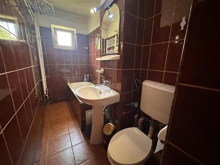 Confort 1 decomandat cu centrală propie
