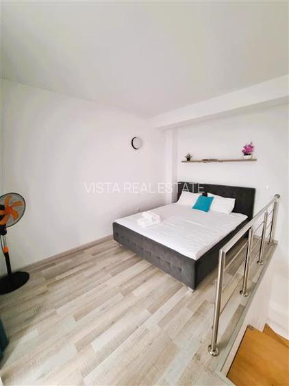 Garsoniera Exclusivista pe 2 Niveluri, Spatioasa si Perfect Pozitionata. Zona Co - 13