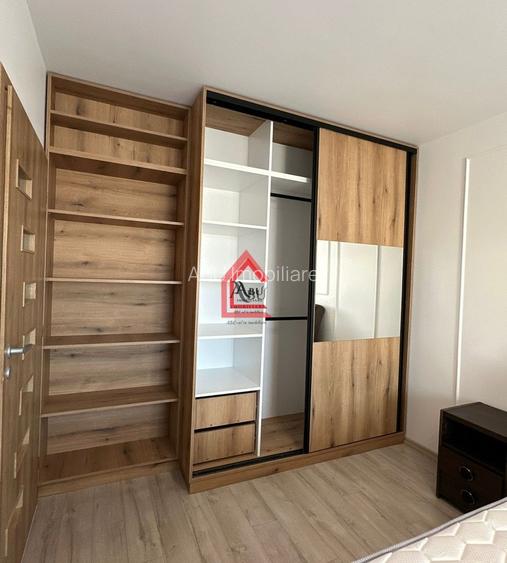 Apartament cu două camere, Decomandat,  Bloc nou , parcare privata - 12