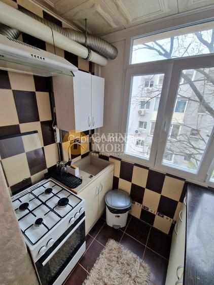 2 Camere Decomandat- Mobilat si Utilat- etaj intermediar- zona Dacia - 7