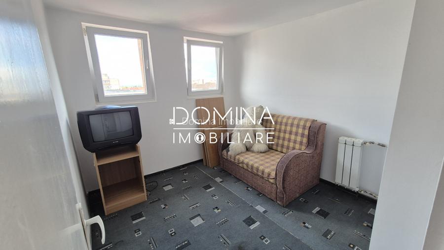Vânzare apartament 3 camere – Ultracentral – strada Siretului, Târgu Jiu - 9