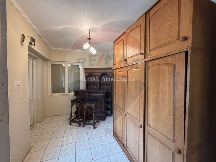 Casă / Vilă cu 5 camere de vânzare în Aleșd zona Ultracentral - 14