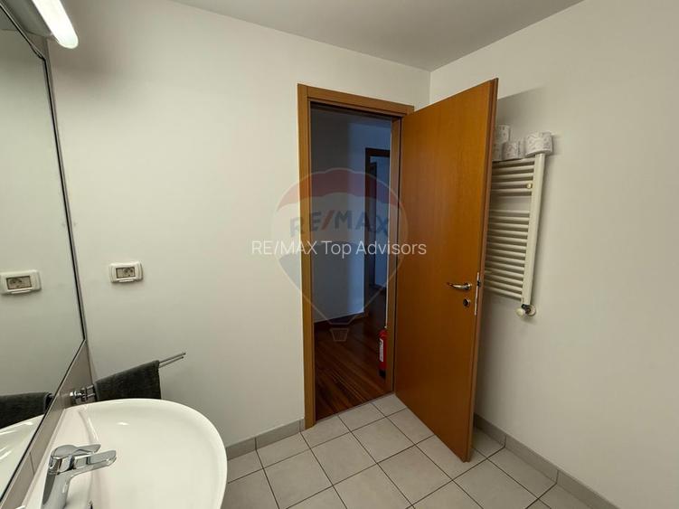 INCHIRIERE Apartament cu 3 camere in zona Primaverii - 13