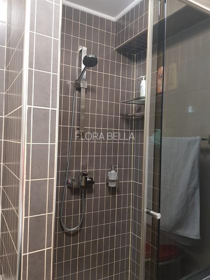Hotel Rin Vitan Barzesti Splaiul Unirii bloc nou cu parcare inclusa centrala - 9