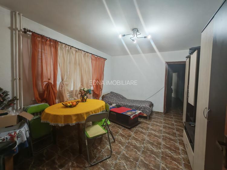 Apartament 3 camere spatios in bloc de 4 etaje - 13