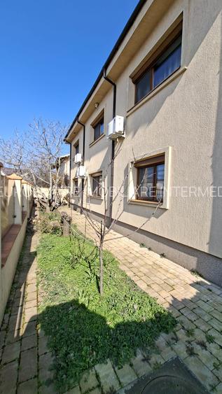 Vila P+1E de vanzare in localitatea Eforie Nord, zona de vile - 3