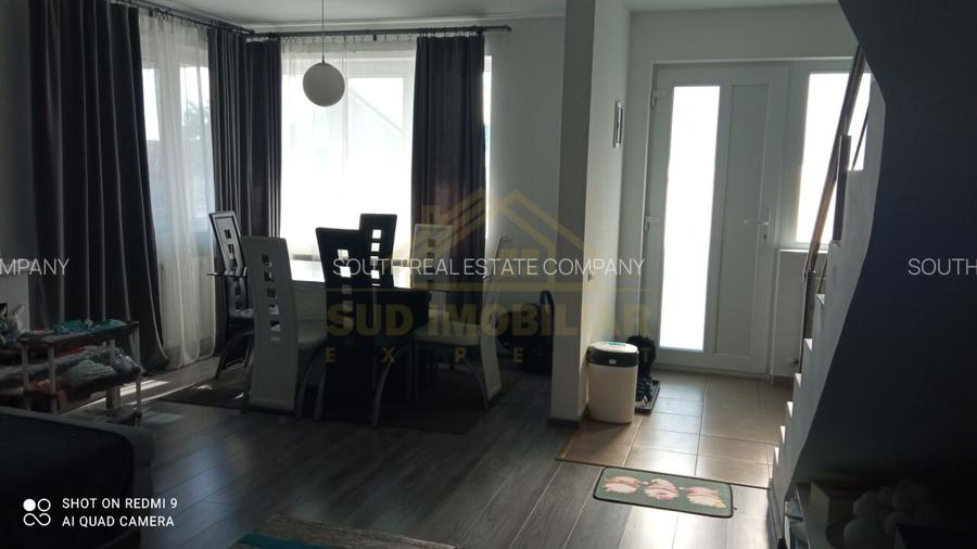 Duplex P+1+M teren 250mp Str Scolii - 29