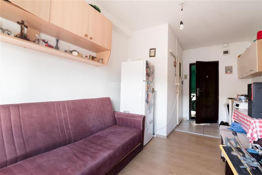 RECO. Garsoniera 15 mp utili, etajul 4, zona Rogerius - 2