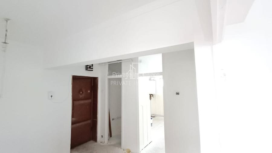 Apartament 3 camere, hol patrat, 2 balcoane,etaj intermediar, Unirii - 7