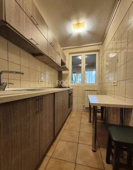 Apartament de 2 camere, 46 mp, metrou, centrala proprie, zona Jiului - 3