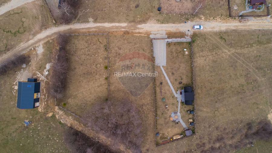 Teren intravilan 850mp Zarnești-Bran, natura-relaxare - 14