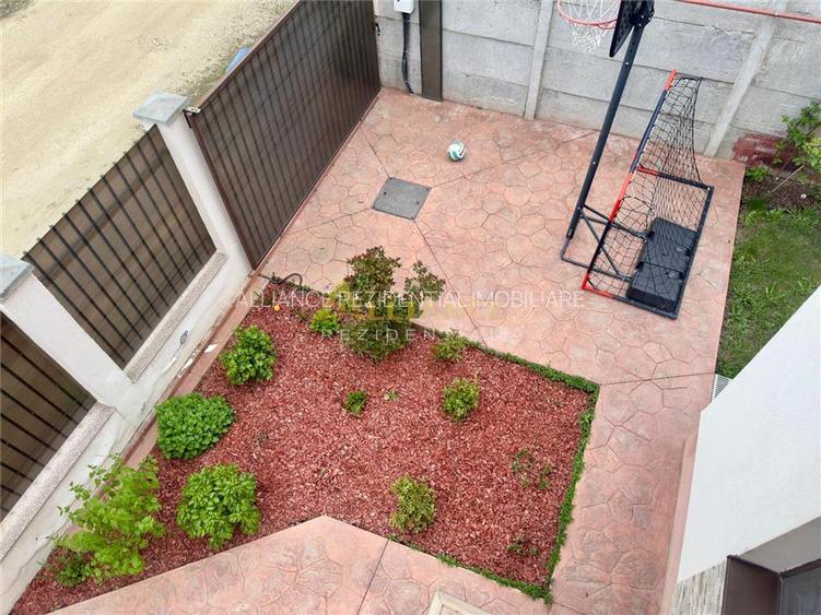 Casa Individuala - 5 camere - 3 bai - 403mp teren - 9