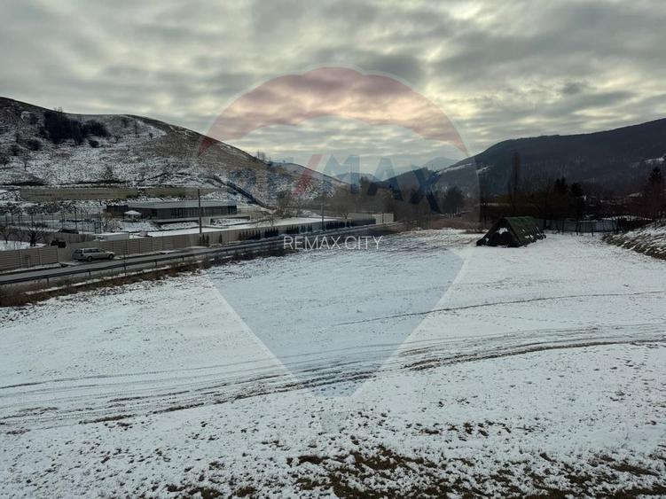 Casa  si  teren zona Balaurul - 42