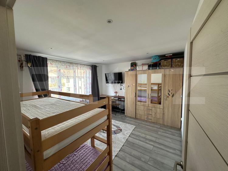 Apartament cu 3 camere, mobilat si utilat, garaj inclus in pret, zona Florilor - 7