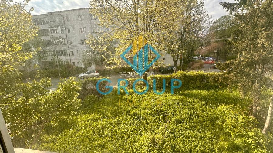 De vanzare 2 camere semi-decomandate , strada Letea , Bacau , etaj 1 din 4 - 8