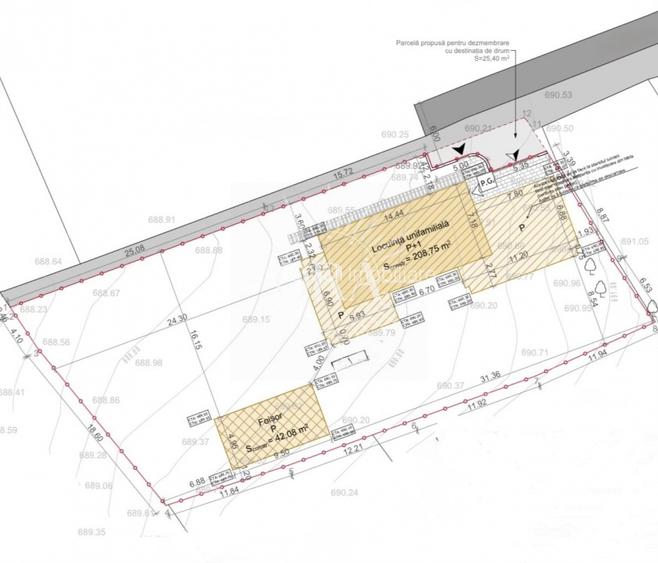 CASA INDIVIDUALA 6 CAMERE DE VANZARE - SALICEA - 1000 MP TEREN CU GARAJ - 11