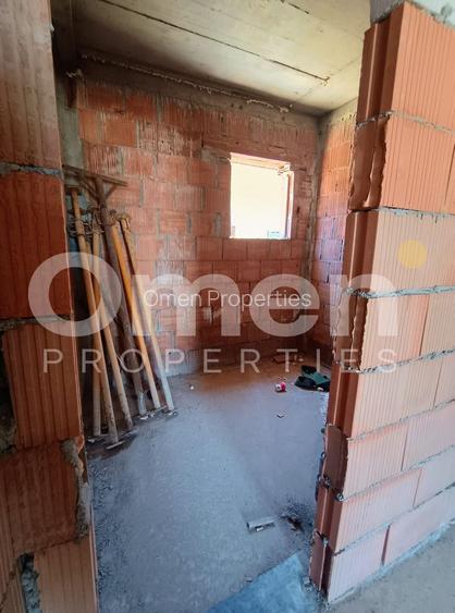 Duplex | La roșu | Zonă liniștită | Curte proprie - 11
