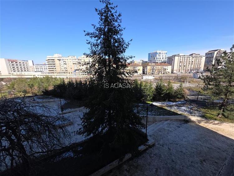 Apartament ecomandat cu 3 camere langa Teatrul National - 12