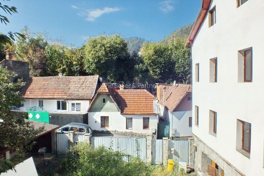 Teren Intravilan - Pozitionare Centrala - 2