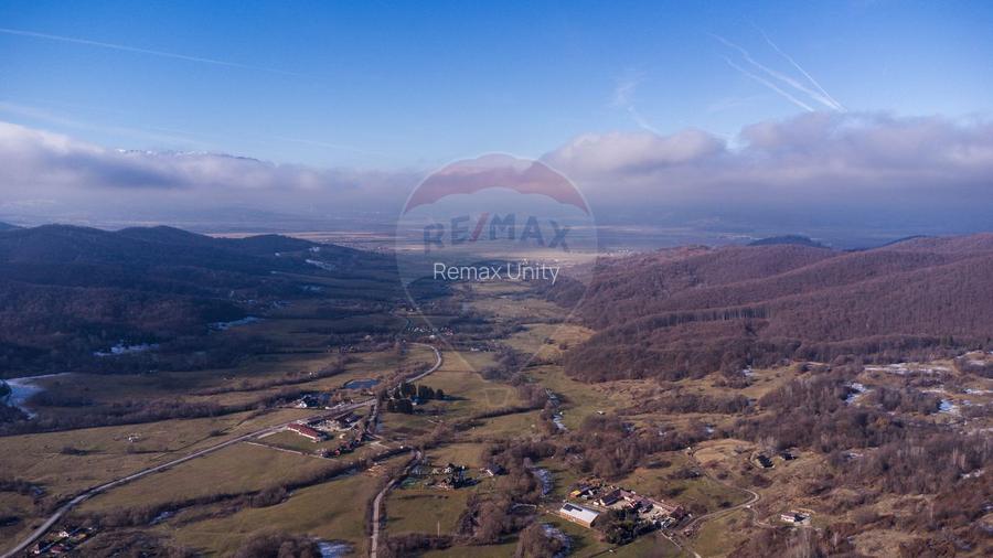 Teren de vanzare  Intravilan 19.341 mp – Cheile Râșnoavei, Parcelabil - 17