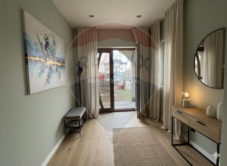 Investitie/Vanzare-  Vilă cu 5 camere la 45 minute de Bucuresti - 2