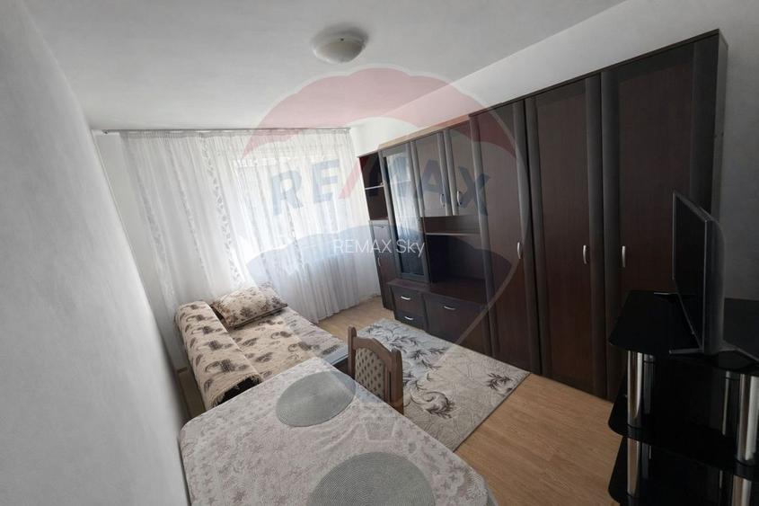 Apartament cu 2 camere de vânzare – Zona Cetate - 2