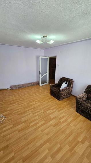 Apartament 3 camere, etaj 3