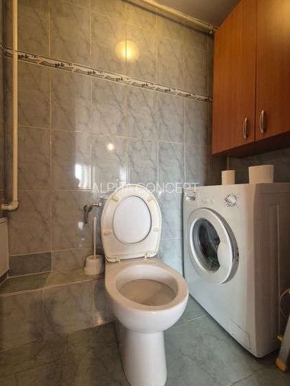 3 Camere, Decomandate, 93 Mp, Etaj Intermediar,  Zona Dacia - 12