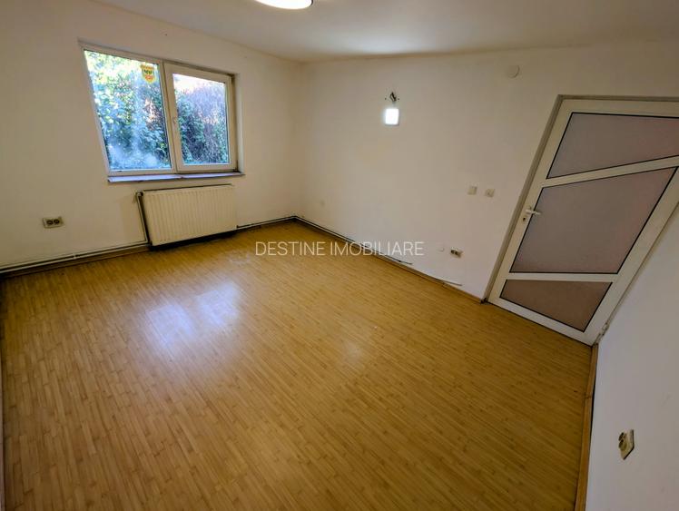 Ocazie - Casa P+M 196 mpt 5 camere 2 bai 1200 mp teren, libera Horlesti (Rediu) - 14