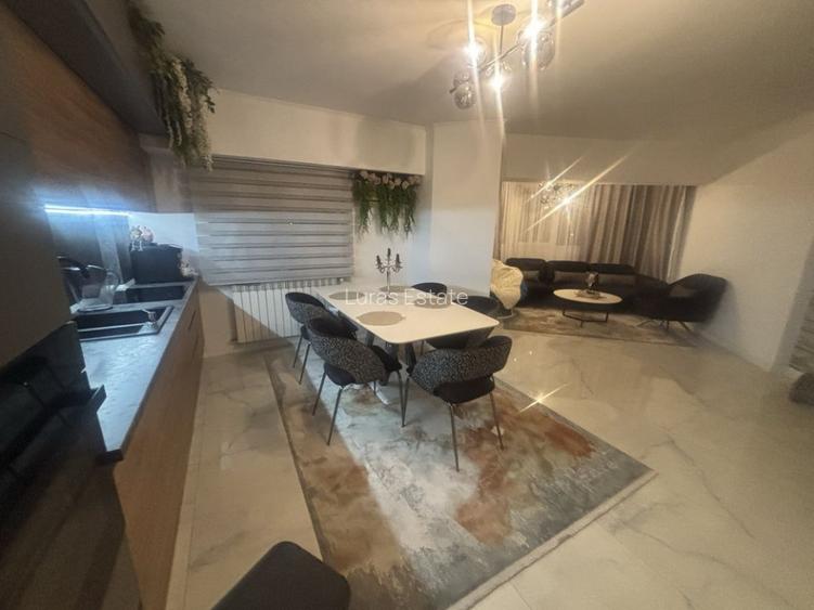 Apartament 3 camere decomandat – Trocadero | Complet renovat - 2