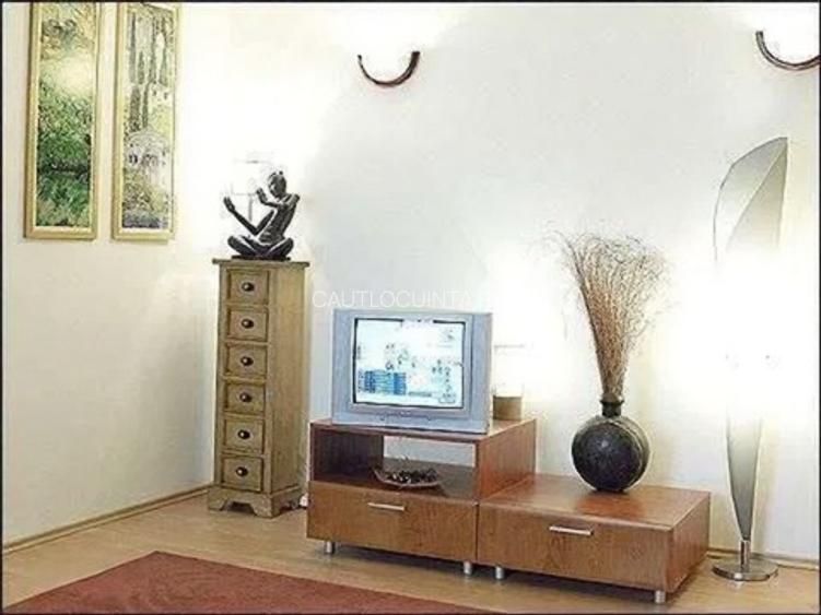 Apartament 2 camere | Romana | Fara risc | Renovat 2010| METROU | - 5