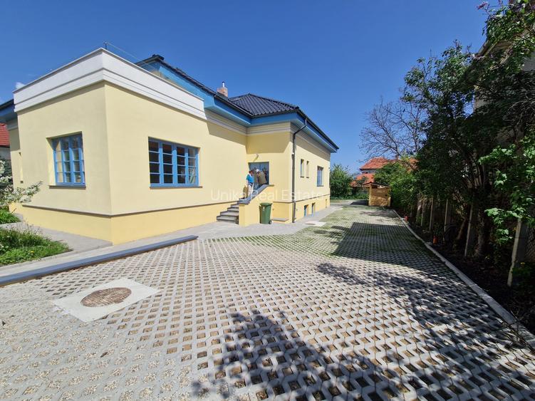 Inchiriez casa in Andrei Muresanu - 2