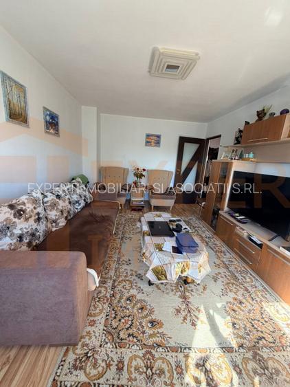 Apartament 2 camere de vanzare in Primo-Dezrobirii, ID-uri - 2
