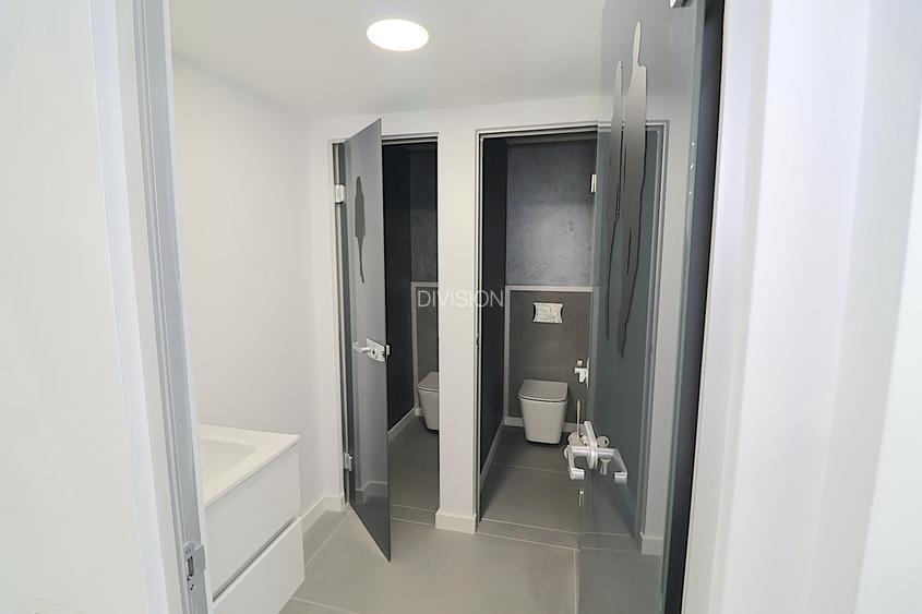 Spațiu comercial-office – Bulevardul Decebal - 6