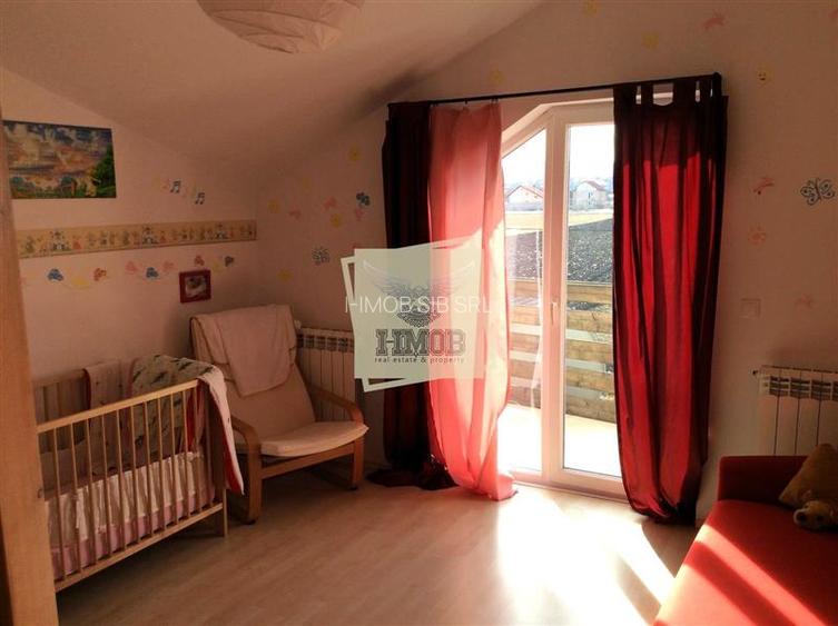 Casa individuala 4 camere | teren 490mp | 2 balcoane | terasa | Sura Mica - 6