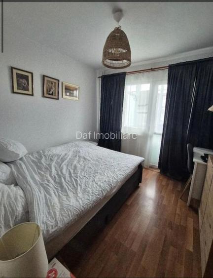 77000 euro -Dristor metrou -2camere-et 2din 4 -centrala proprie - 4