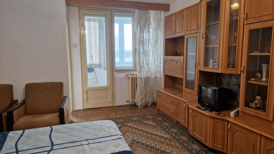 Garsoniera, semidecomandata, 31 mp, balcon, zona Eroii Revolutiei - 2