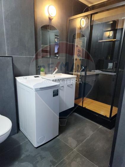 DE INCHIRIAT: Apartament cu 3 camere - Centru Vechi - 6