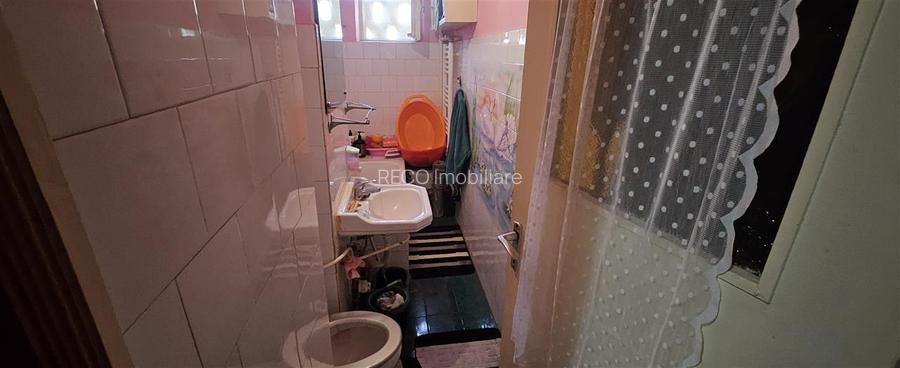 RECO. Apartament luminos cu 2 camere la etajul 4 4 - 8