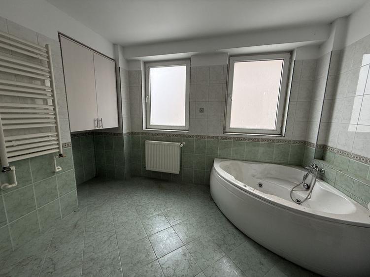 APARTAMENT 3 CAMERE + DRESSING | ETAJ 1 | PARCARE
