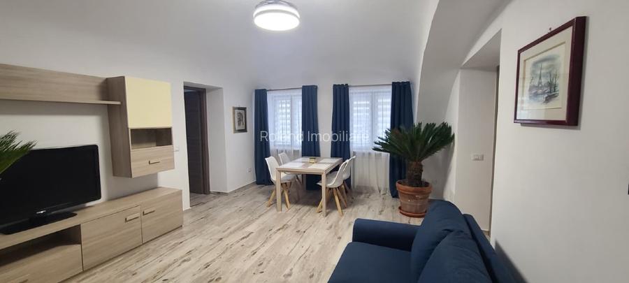 Ap 2 camere la casa, utilat si mobilat,zona centrala a Brasovului - 4
