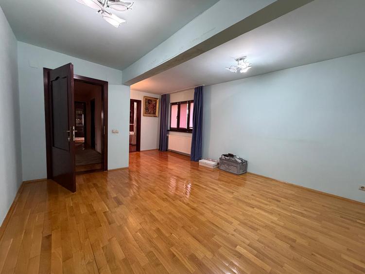 ***OCAZIE RARA***Vila P+E+M | Buftea | Calul Balan| Piscina| Curte