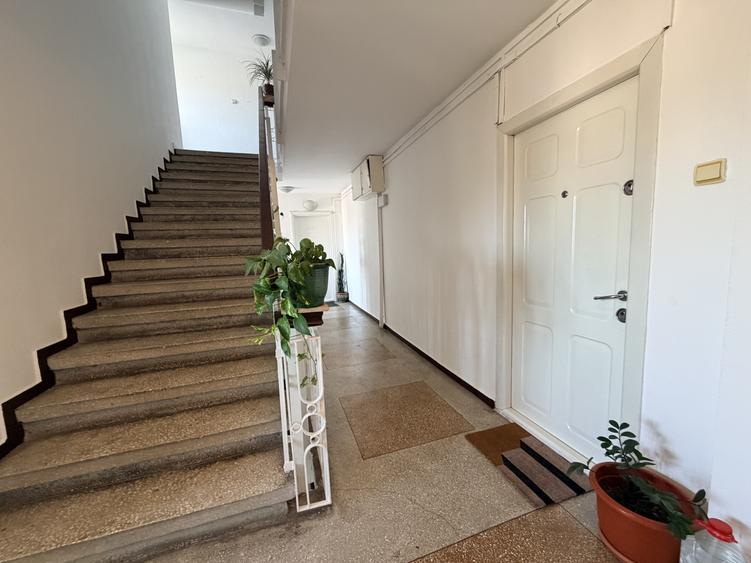 Libertății | 3 camere decomandate | Etaj 5/7 | Vedere Palatul Parlament