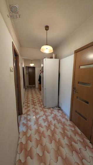 Apartament 4 camere la 6 minute de Metrou Constantin Brancoveanu