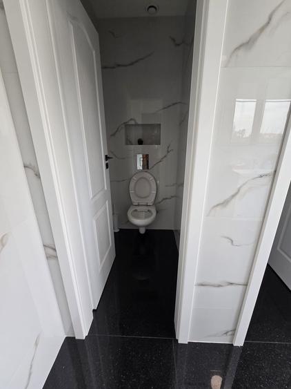 Cladire de inchiriat SPATIU COMERCIAL (clinica medicala , birouri , etc)