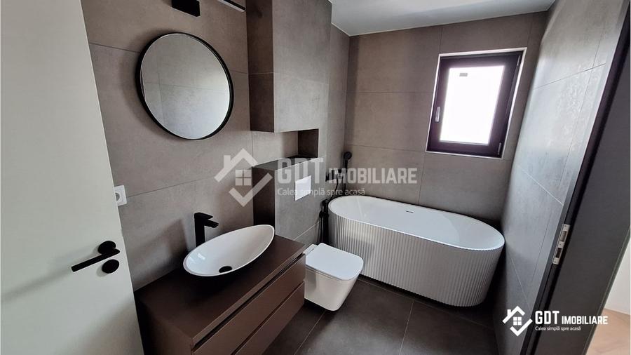 Apartament tip vilă, 115 mp utili, 200 mp curte, Arhitectilor Cisnadie