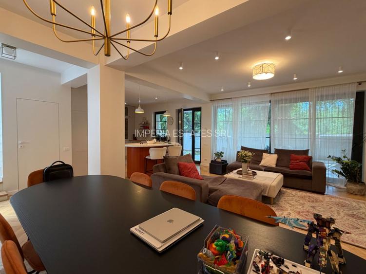 Vila duplex renovata, finisaje premium - 5