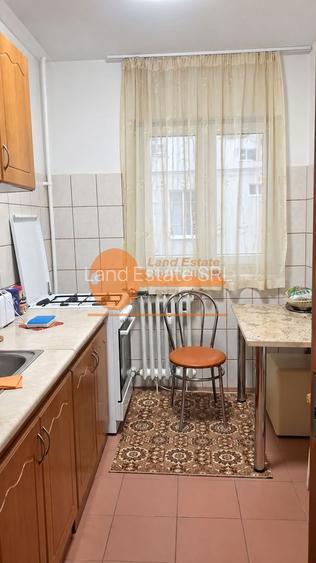 Apartament cu 3 camere la 2 Minute Metrou Raul Doamnei